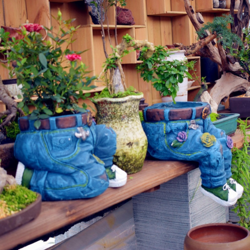 Creative Denim Pants Resin Flower Pot, Flower Planting Pots, Outdoor Indoor Garden Planters, Cute Planters, Decorative Resin DIY Flower Pots for Home Lawn Yard Outside Decor